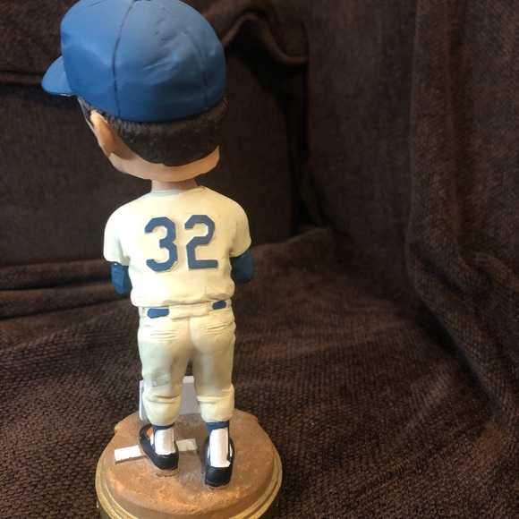LA Dodger Bobblehead - Picture 3 of 6